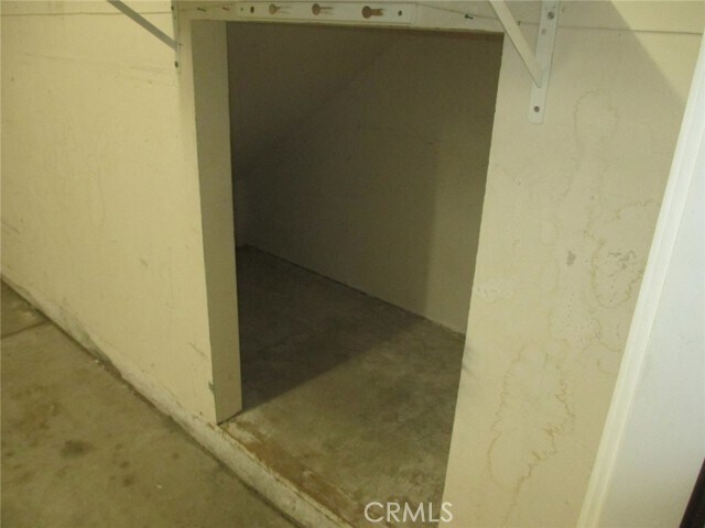 Building Photo - 41201 Crooked Stick Dr