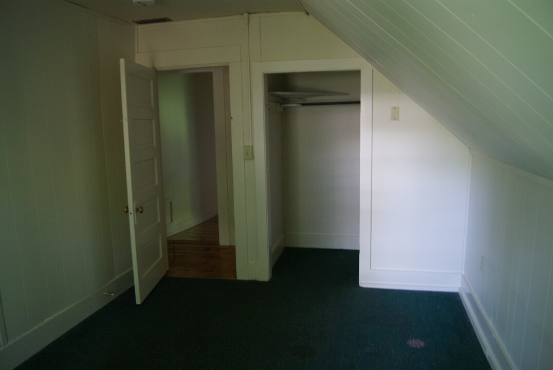 bedroom 3 - 3 Crawford St