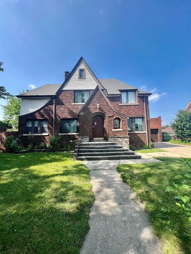 Building Photo - 8035 Potomac St