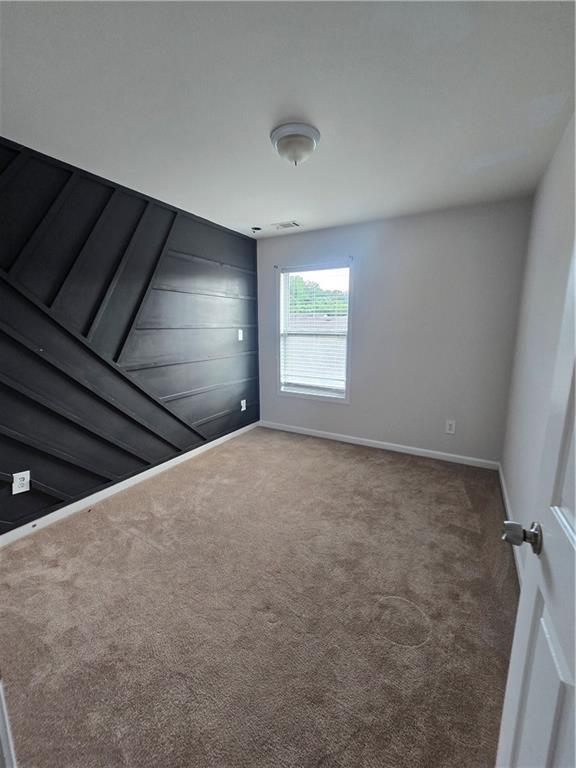 Building Photo - 1934 Dilcrest Dr