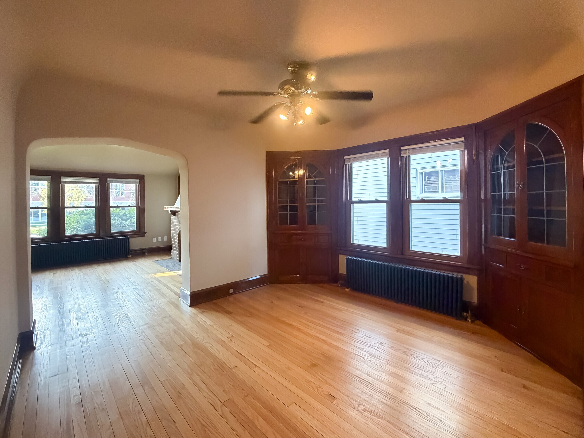 Dining room with built ins and nice windows - 5411 W National Ave