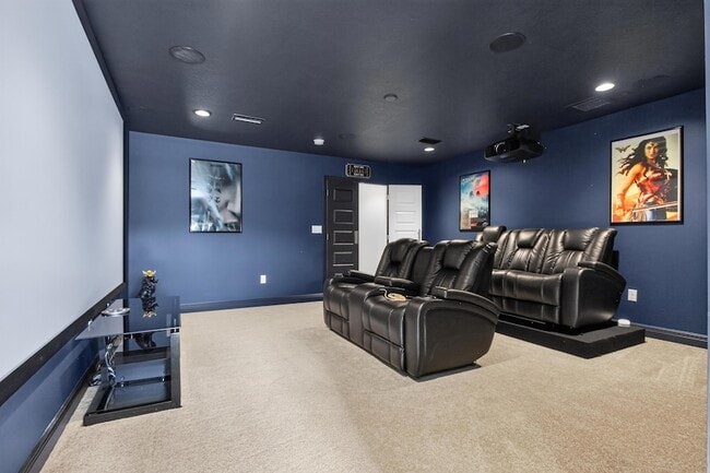 Building Photo - 5522 Frontier Dr