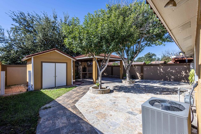 Building Photo - 9618 Mallard Loop