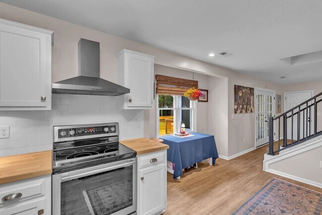 Building Photo - 117 Foster Creek Ct
