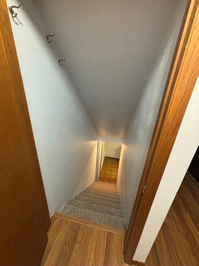 Building Photo - 4052 S Brust Ave