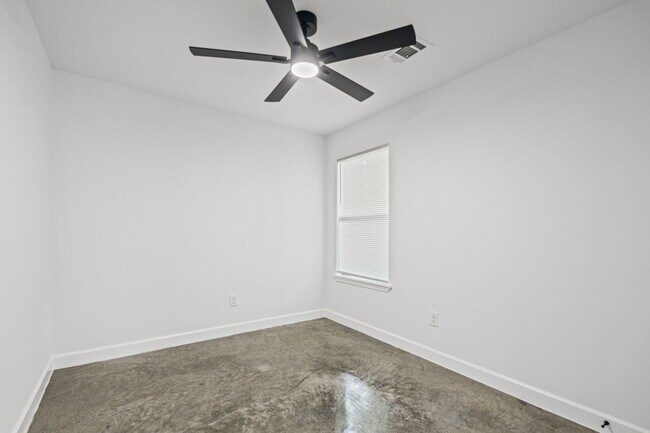 Building Photo - 848 Brandywine Blvd