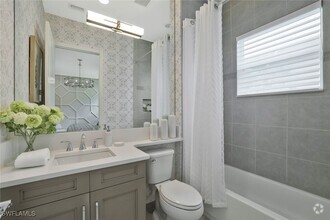 Building Photo - 11241 Daphne Ct