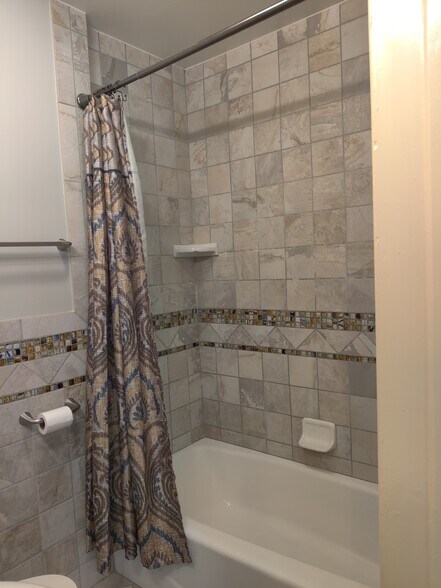 Bathroom - 1549 Idaho Ave