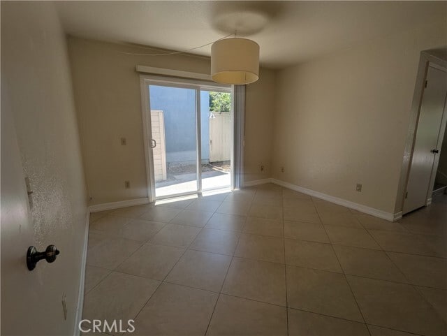 Building Photo - 28262 Glenbrook
