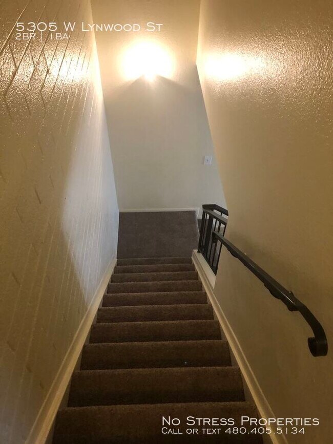 Building Photo - 2 Bedroom Town Home at 53rd Ave and McDowell!