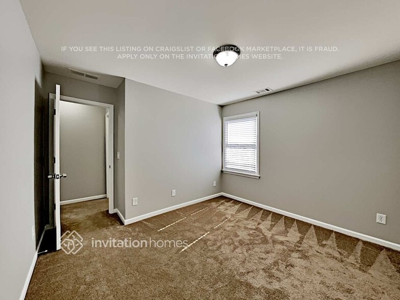 Building Photo - 510 Millside Tr