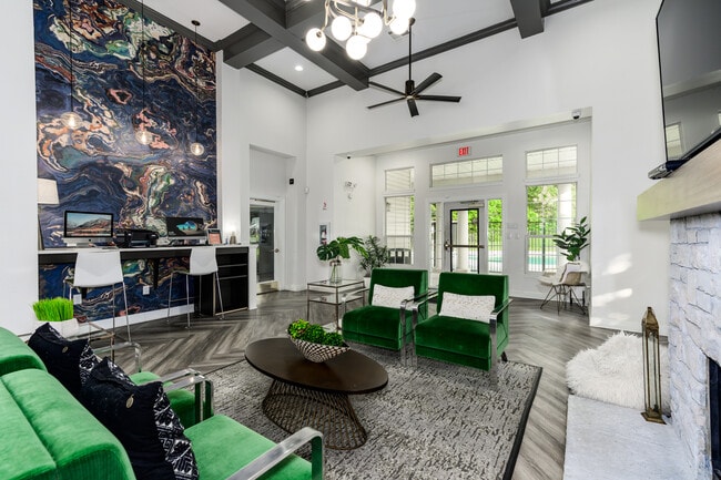 Building Photo - Northland Heights