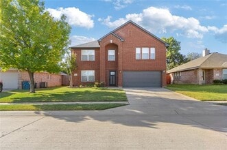 Building Photo - 316 Oxford Dr