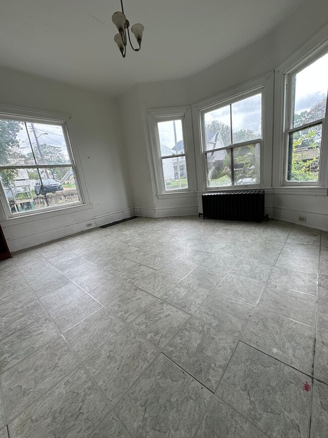 Building Photo - 1405 Belleview Blvd