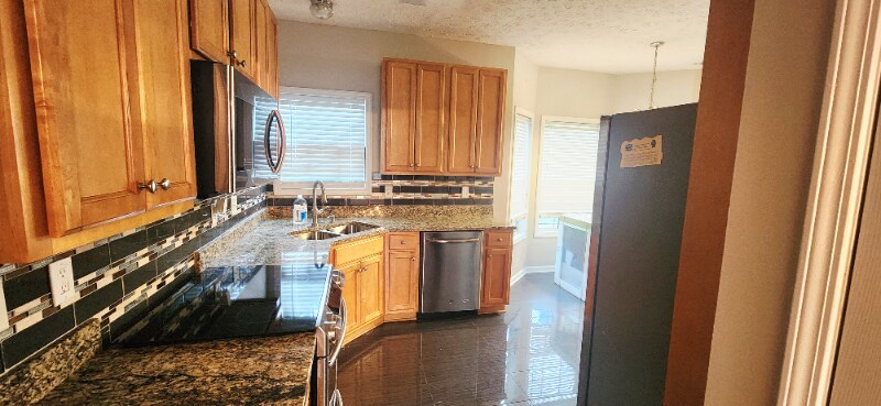 Building Photo - 7641 Crestwicke Crossing Dr