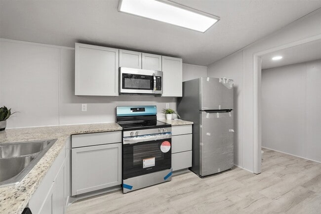 Building Photo - 361 Box Road Unit