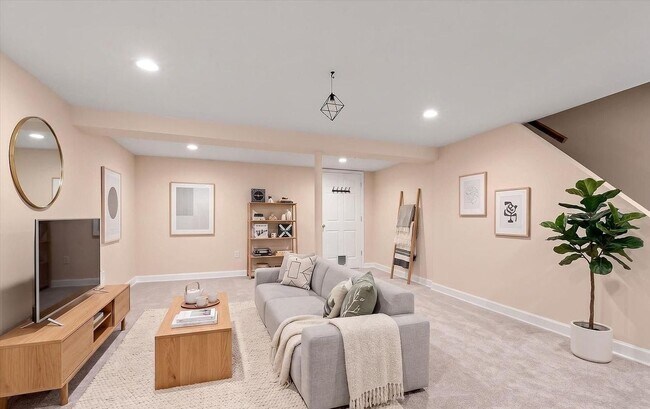 Building Photo - Updated 3BR Catonsville Townhome | Rear Parking + Deck