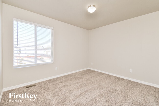 Building Photo - 7245 Boreal Dr