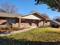 Building Photo - 109 Jennison Square