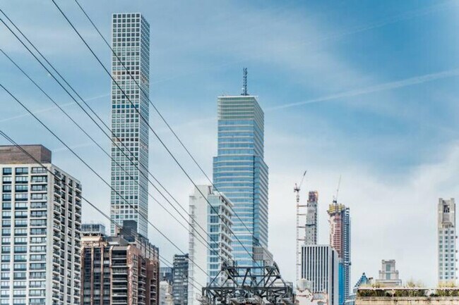 Building Photo - 417 E 61st St