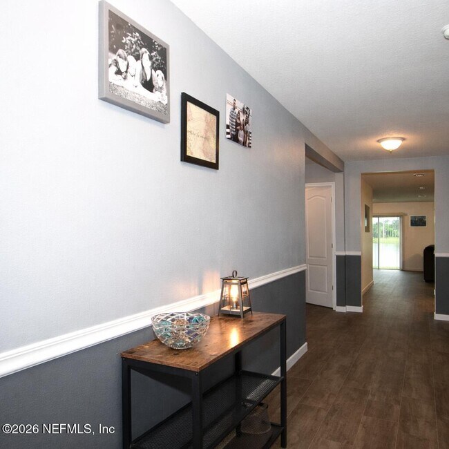 Building Photo - 3554 Shiner Dr