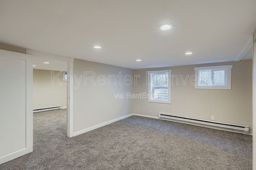 Building Photo - 1010 Jay St