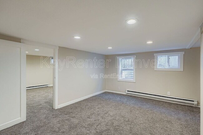 Building Photo - 1010 Jay St