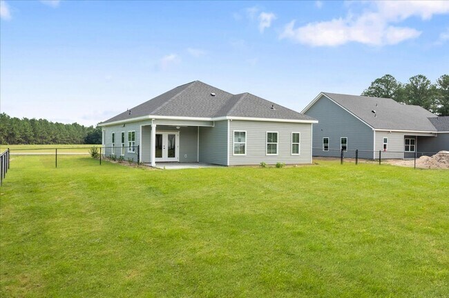 Building Photo - 70 Owens Rd