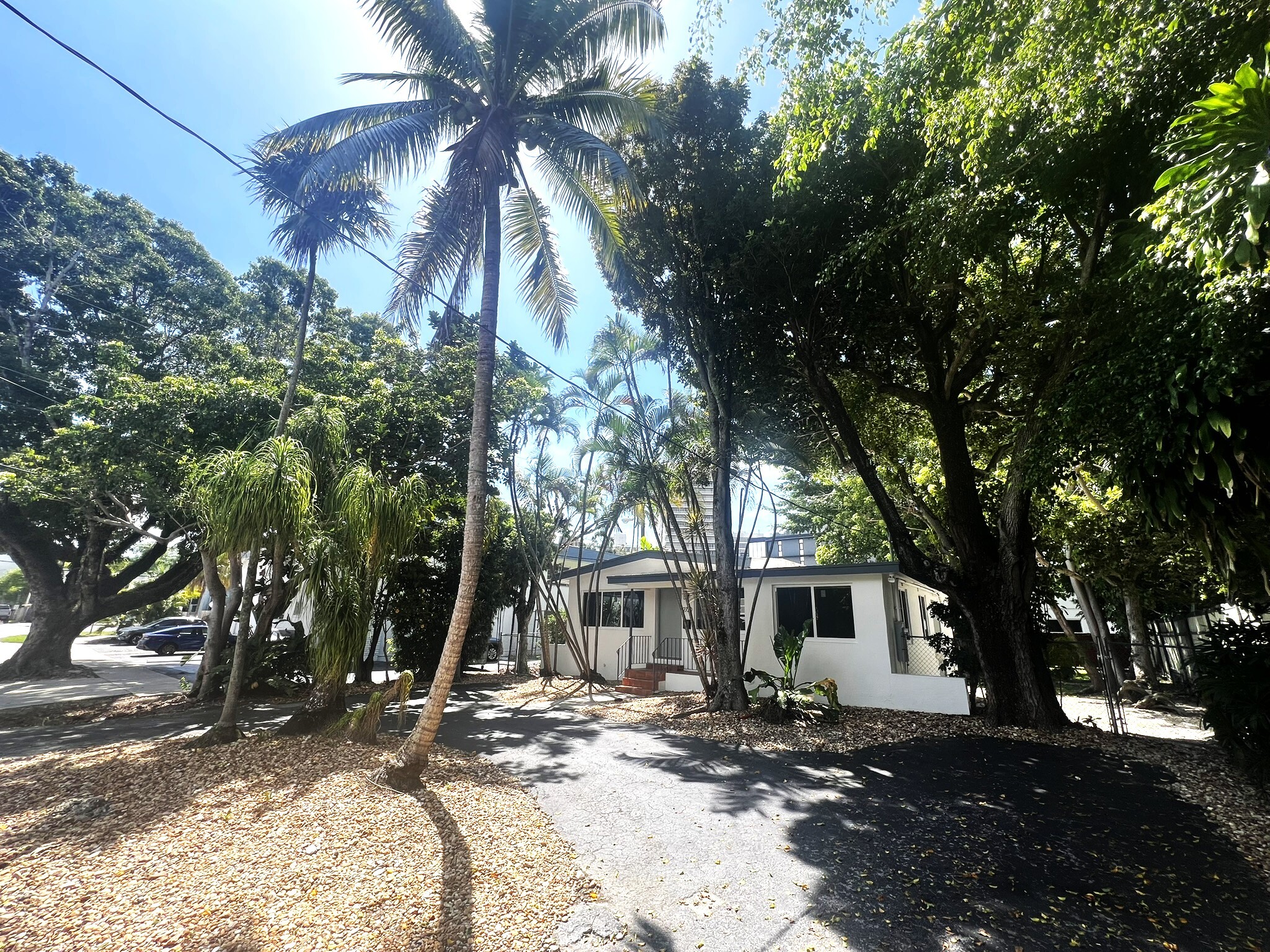 Building Photo - 2720 Shipping Ave