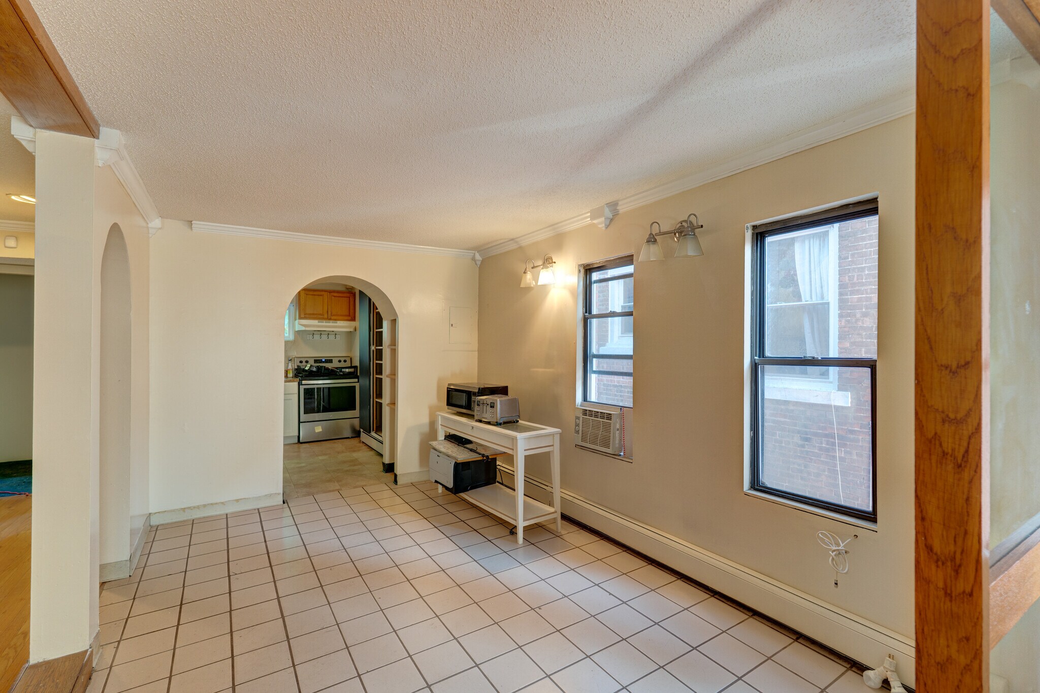 Building Photo - 26 Lynwood Pl