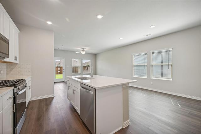 Building Photo - 518 Willet Dr