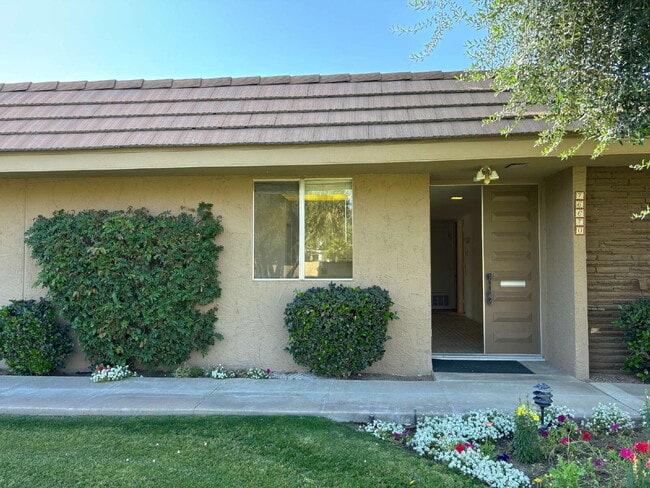 Building Photo - Indian Wells CC  For Rent!