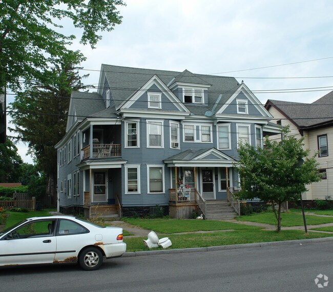 Primary Photo - 108 Coleridge Ave