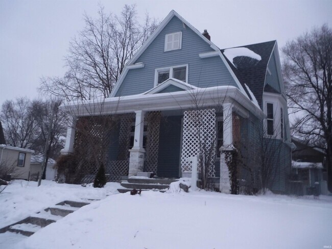 Building Photo - 636 Huffman St