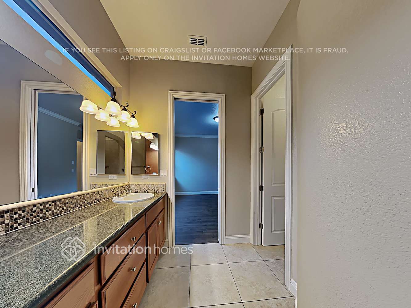 Building Photo - 6105 Via Presidio Ln