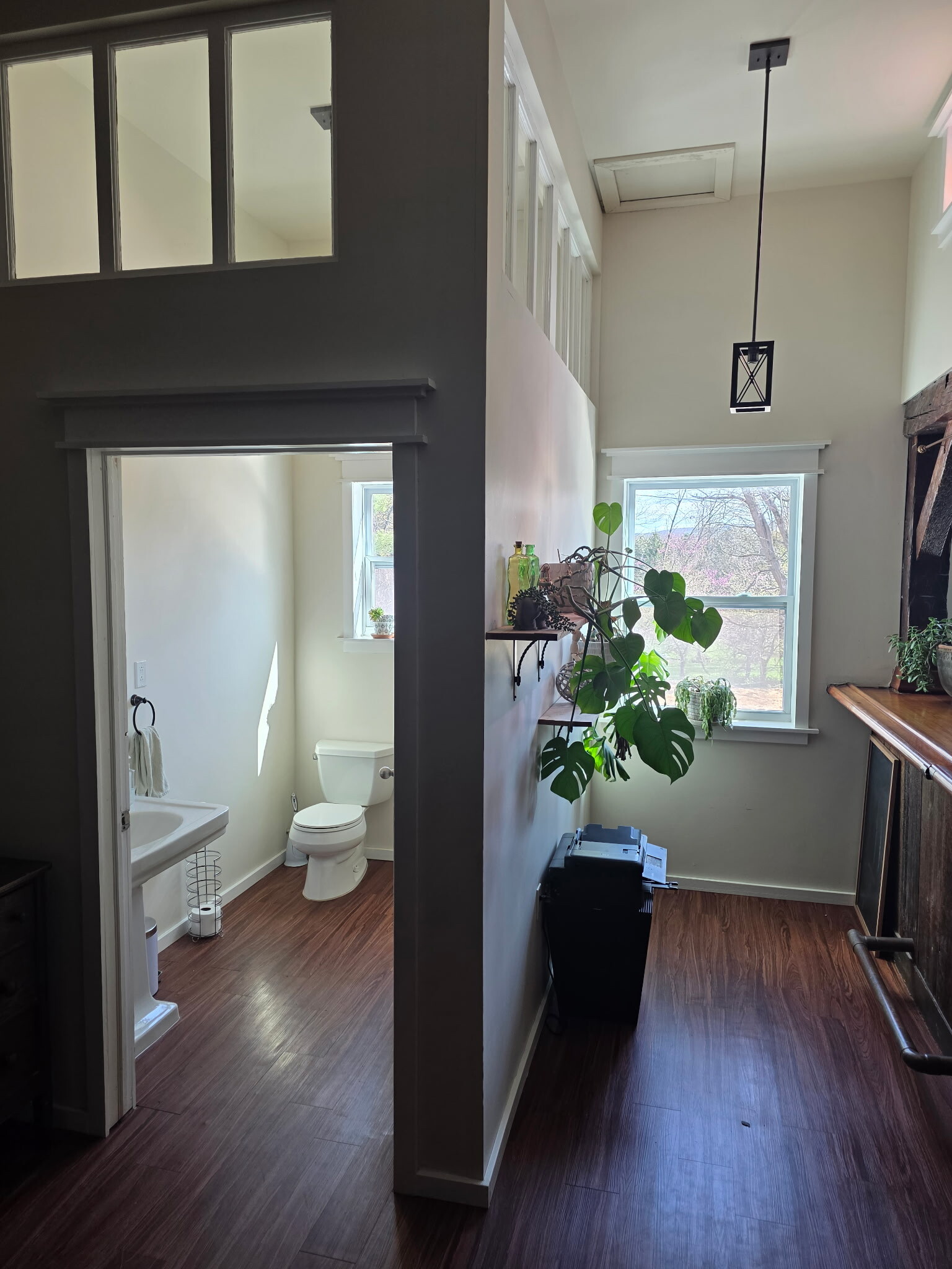 Half bath - 2027 Slaterville Rd