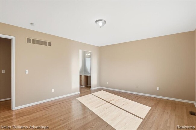 Building Photo - 1625 Emerald Pines Dr