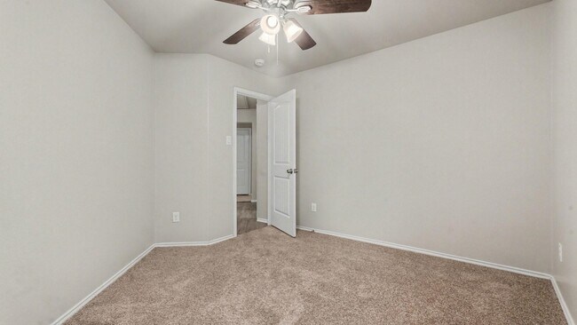 Building Photo - 21622 Messara Ct