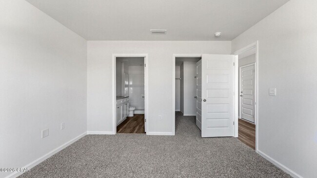 Building Photo - 6465 Slabinski Ln