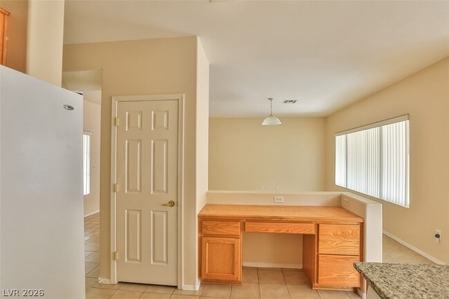 Building Photo - 1652 Rockcrest Hills Ave