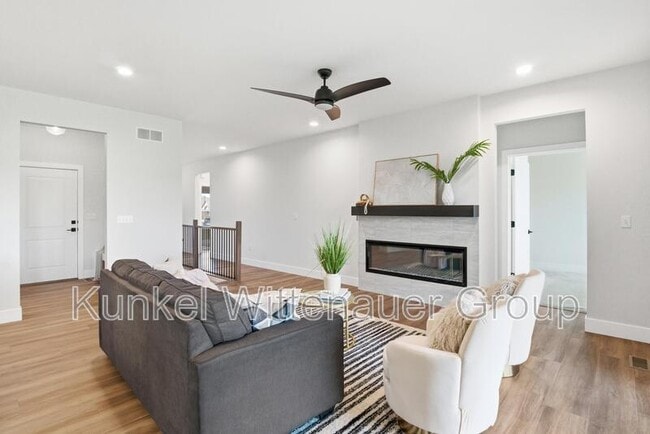 Building Photo - 829 Bushwood Way