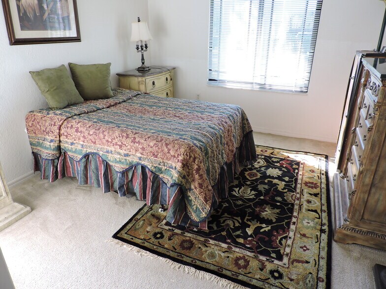 Building Photo - 2810 Grande Pky