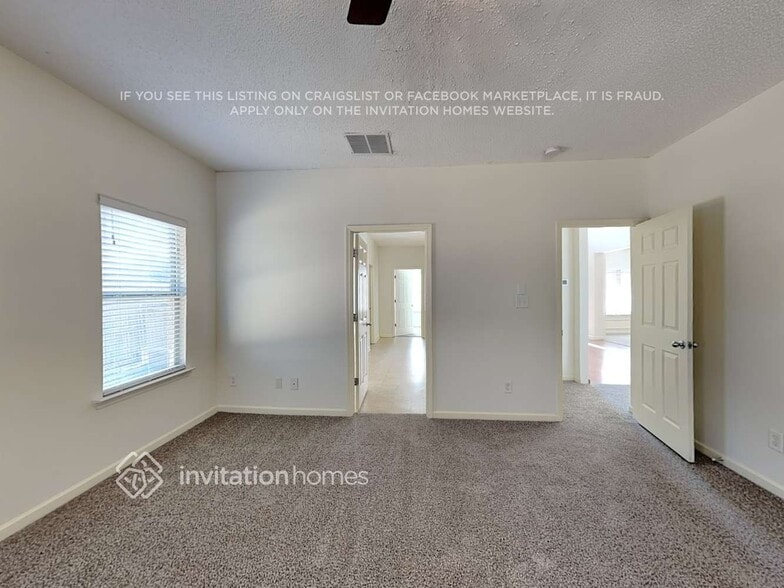 Building Photo - 91 Martins Pond Rd