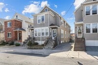Building Photo - 36 Huber Pl