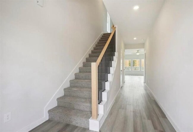 Building Photo - 15529 Olive Ter Trl