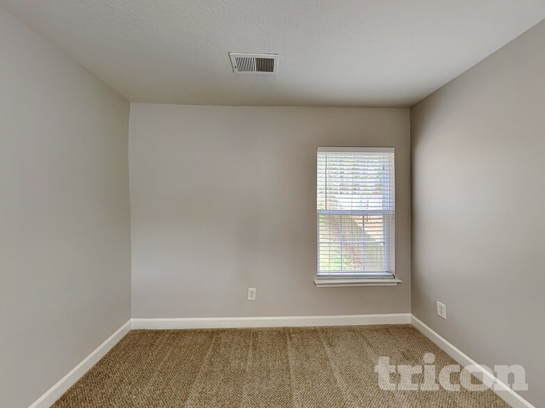 Building Photo - 7633 Lady Liberty Ln