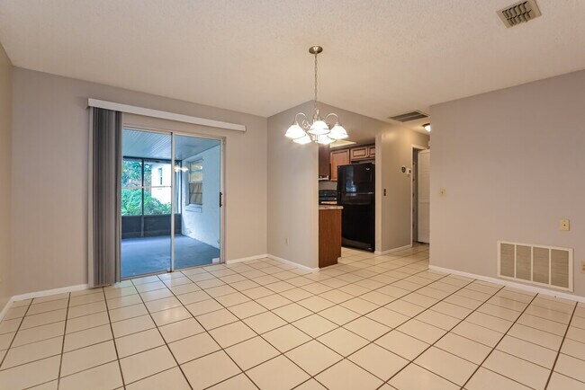 Building Photo - 9360 Toby Ln