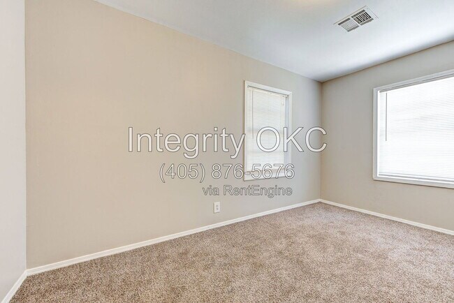 Building Photo - 416 Reed Pl