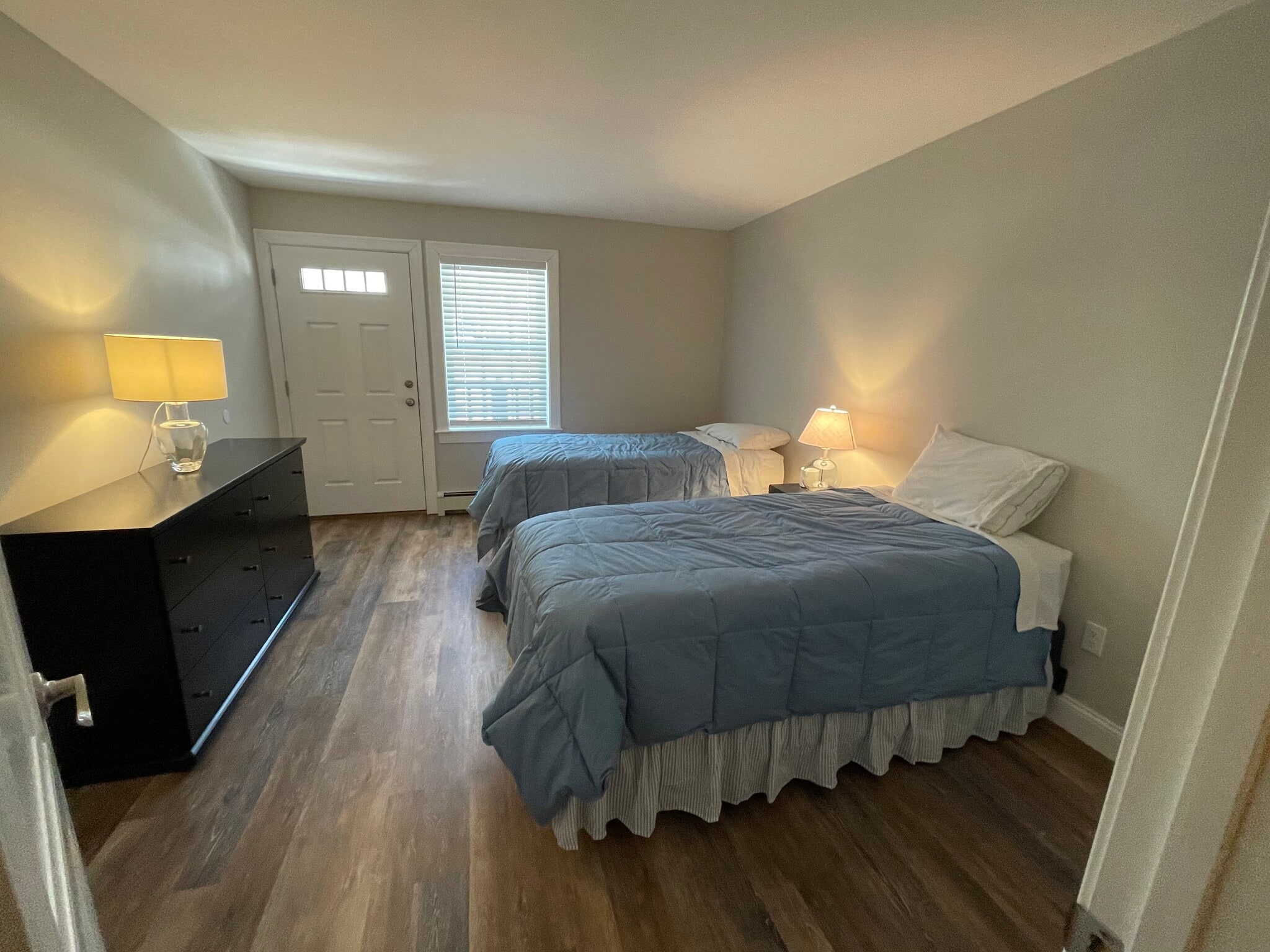 Building Photo - 91 Village Green Cir