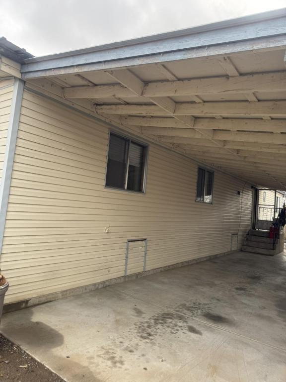 Building Photo - 1660-1H-5 5th St